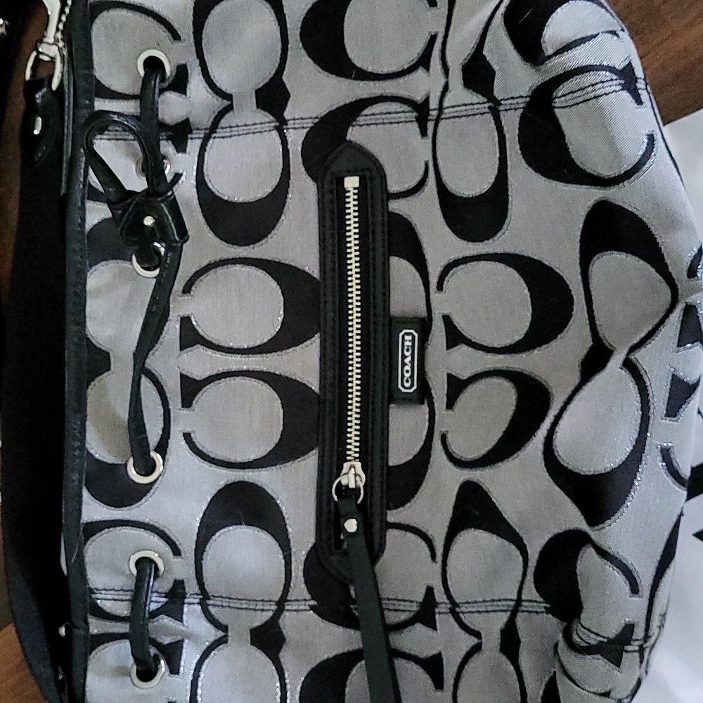 Coach Signature Poppy Drawstring Crossbody Bucket Bag - Black - Picture 2 of 12